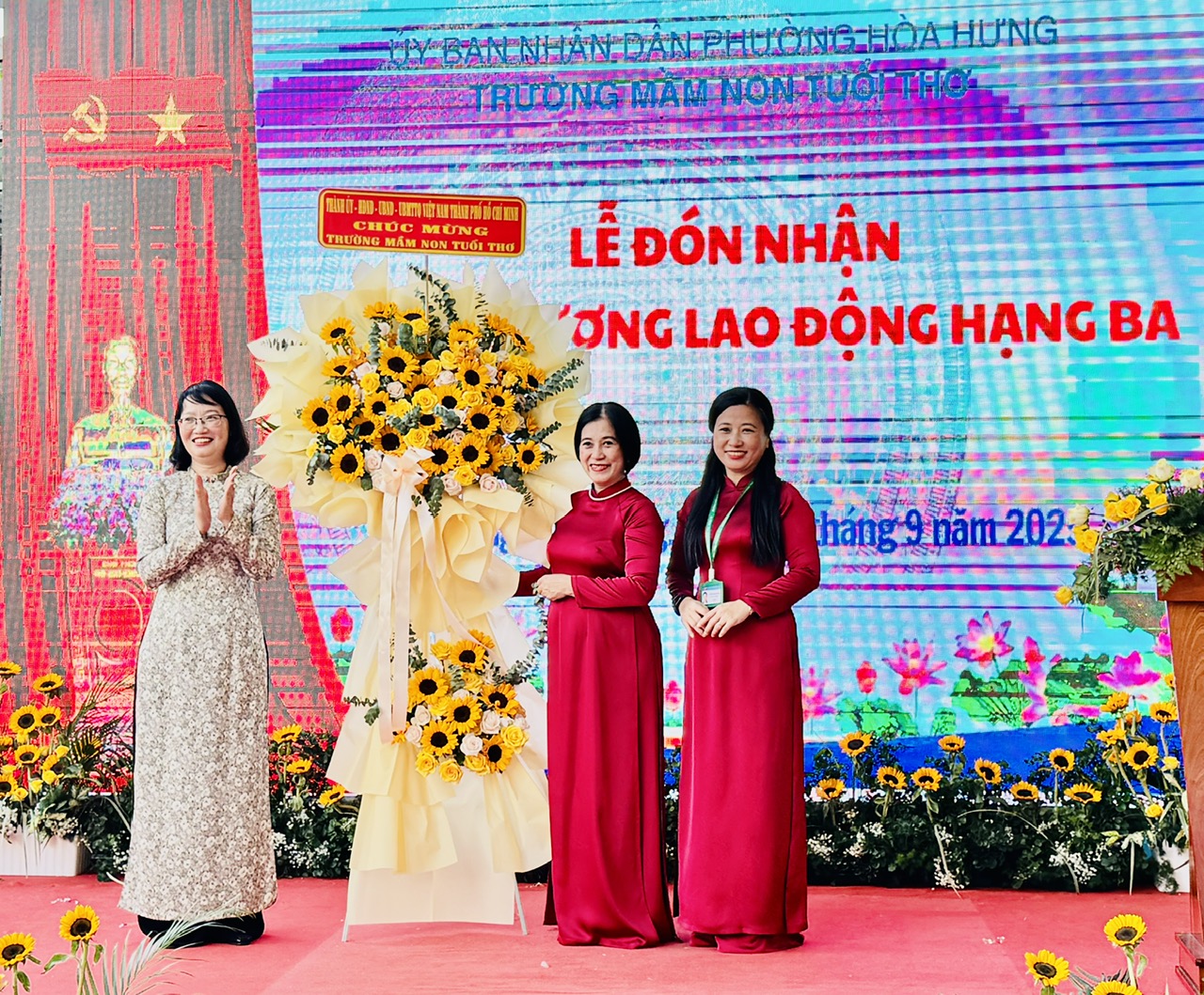 Tưng bừng khai giảng năm học mới đặc biệt chưa từng có- Ảnh 34. Tưng bừng khai giảng năm học mới đặc biệt chưa từng có- Ảnh 34.