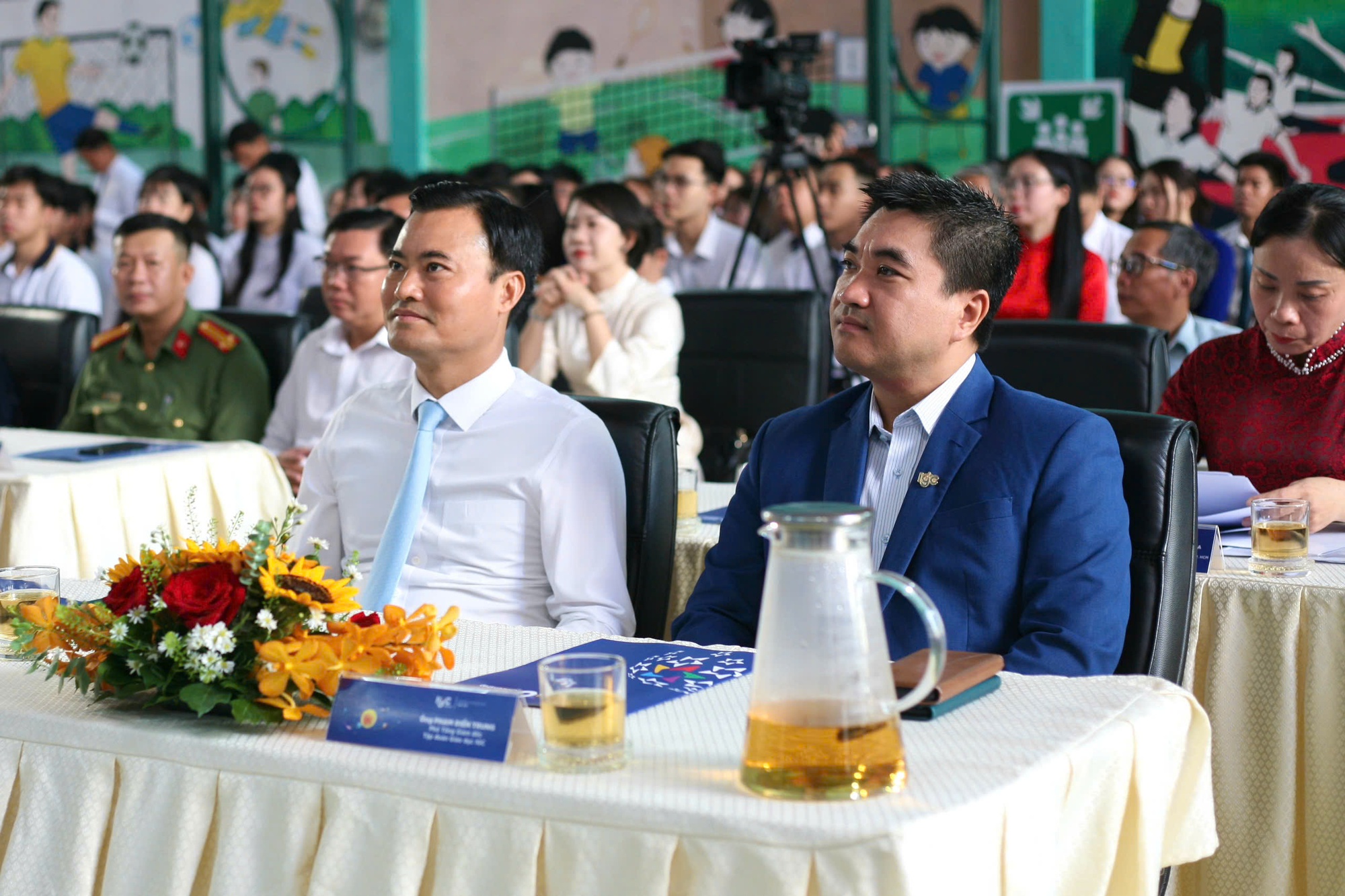 Tưng bừng khai giảng năm học mới đặc biệt chưa từng có- Ảnh 43. Tưng bừng khai giảng năm học mới đặc biệt chưa từng có- Ảnh 43.