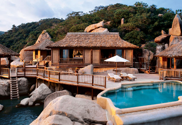 "Ông chủ" resort sang chảnh có giá phòng đến 130 triệu đồng/đêm, nơi hoa hậu Ngọc Hân từng làm sếp, "ngập" trong khoản lỗ lũy kế hàng trăm tỷ- Ảnh 1.