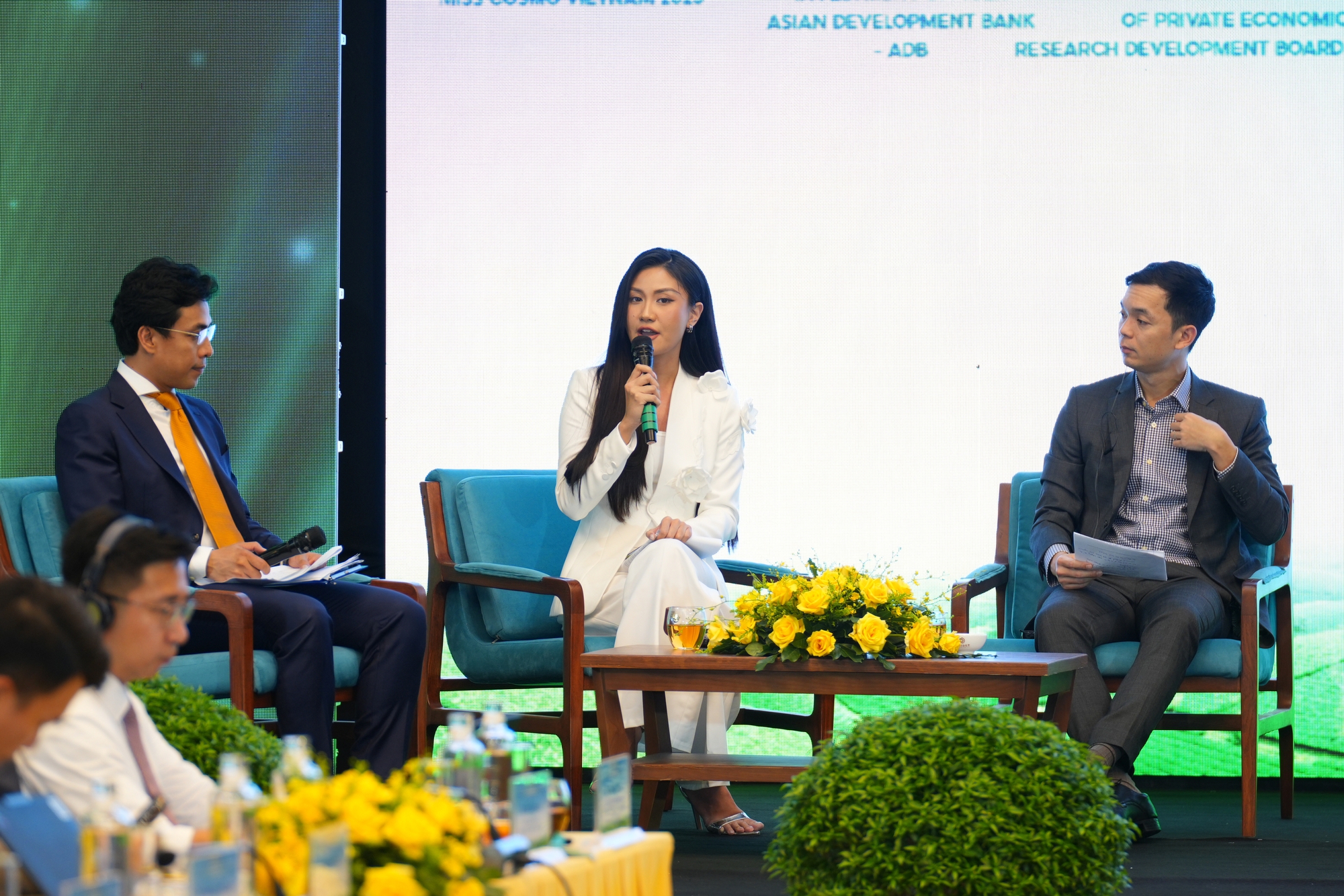 "Một con tôm xuất khẩu sang Mỹ phải chịu tới 4 loại thuế, chưa kể rào cản phi thuế quan xanh"- Ảnh 2. "Một con tôm xuất khẩu sang Mỹ phải chịu tới 4 loại thuế, chưa kể rào cản phi thuế quan xanh"- Ảnh 2.