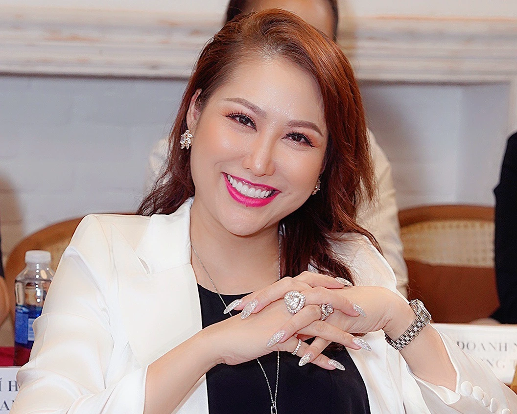 Nữ nghệ sĩ vừa lên chức Phó Viện trưởng: 2 lần đổ vỡ hôn nhân, U50 được bạn trai cưng chiều hết mực- Ảnh 1. Nữ nghệ sĩ vừa lên chức Phó Viện trưởng: 2 lần đổ vỡ hôn nhân, U50 được bạn trai cưng chiều hết mực- Ảnh 1.