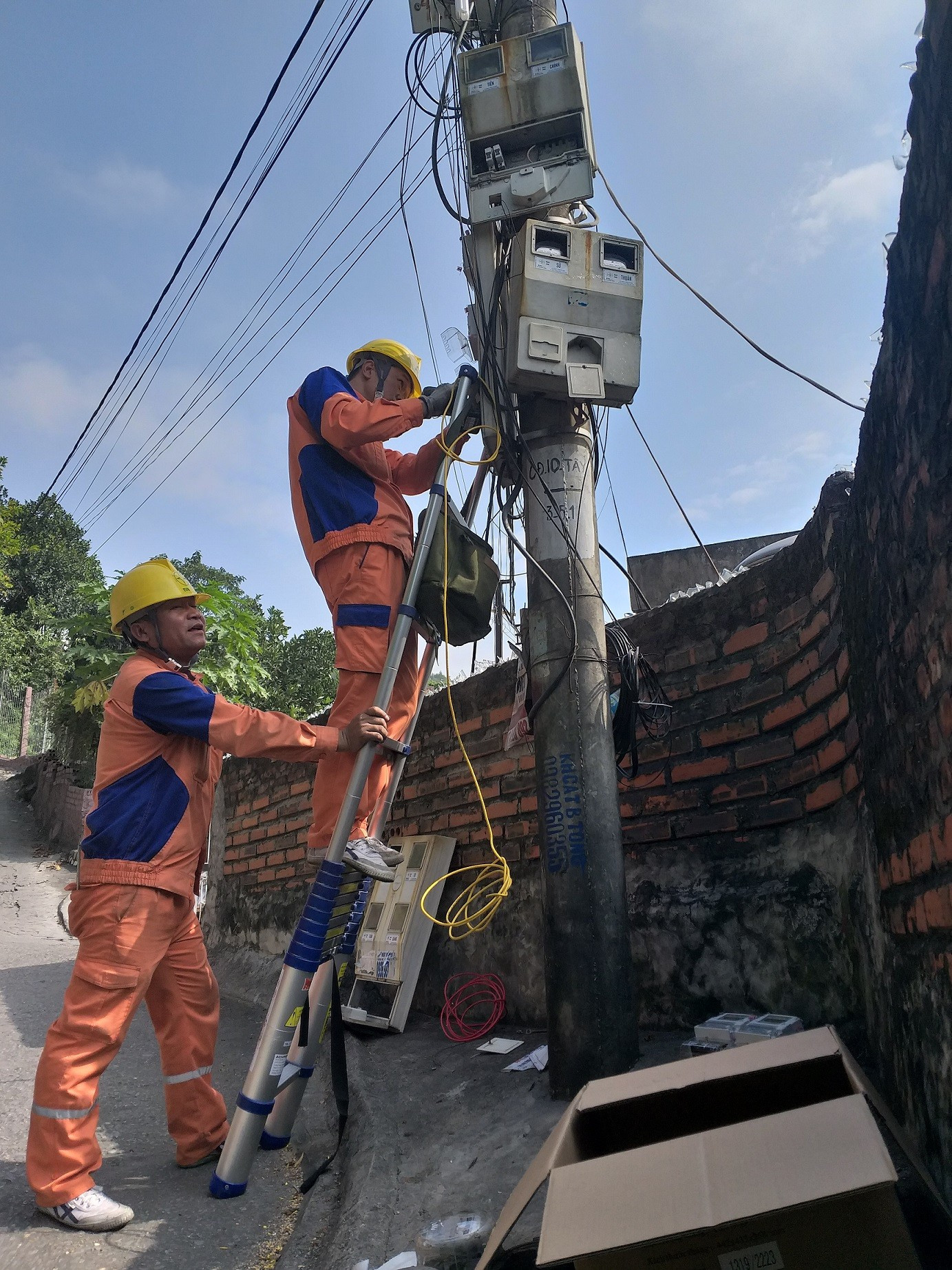 Hóa đơn tiền điện 3 tháng giống hệt nhau vì... ngẫu nhiên- Ảnh 2. Hóa đơn tiền điện 3 tháng giống hệt nhau vì... ngẫu nhiên- Ảnh 2.