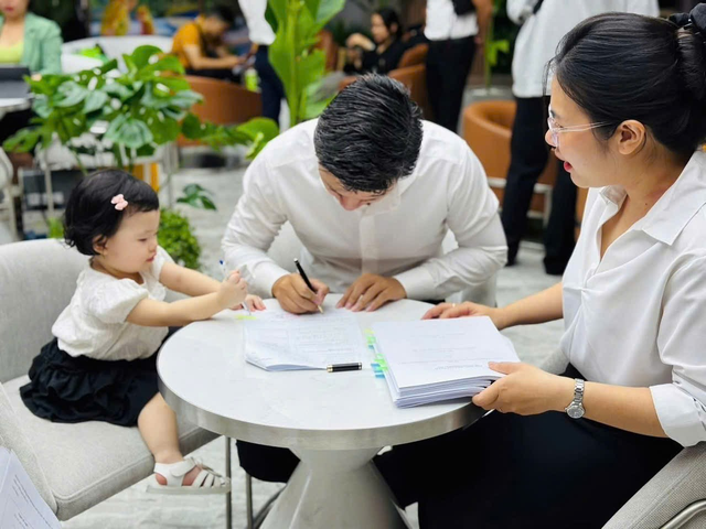 Thị trường bất động sản ghi nhận giao dịch ngay trong tháng Ngâu- Ảnh 2. Thị trường bất động sản ghi nhận giao dịch ngay trong tháng Ngâu- Ảnh 2.