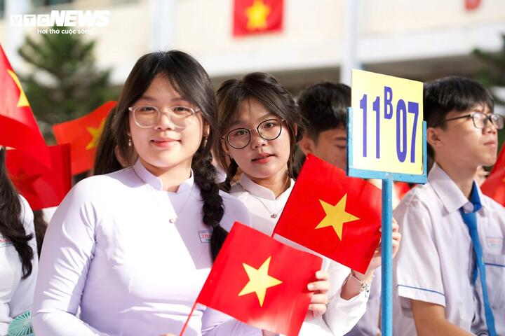 Những khoản tiền nhà trường được phép thu trong năm học mới 2025-2026- Ảnh 1.