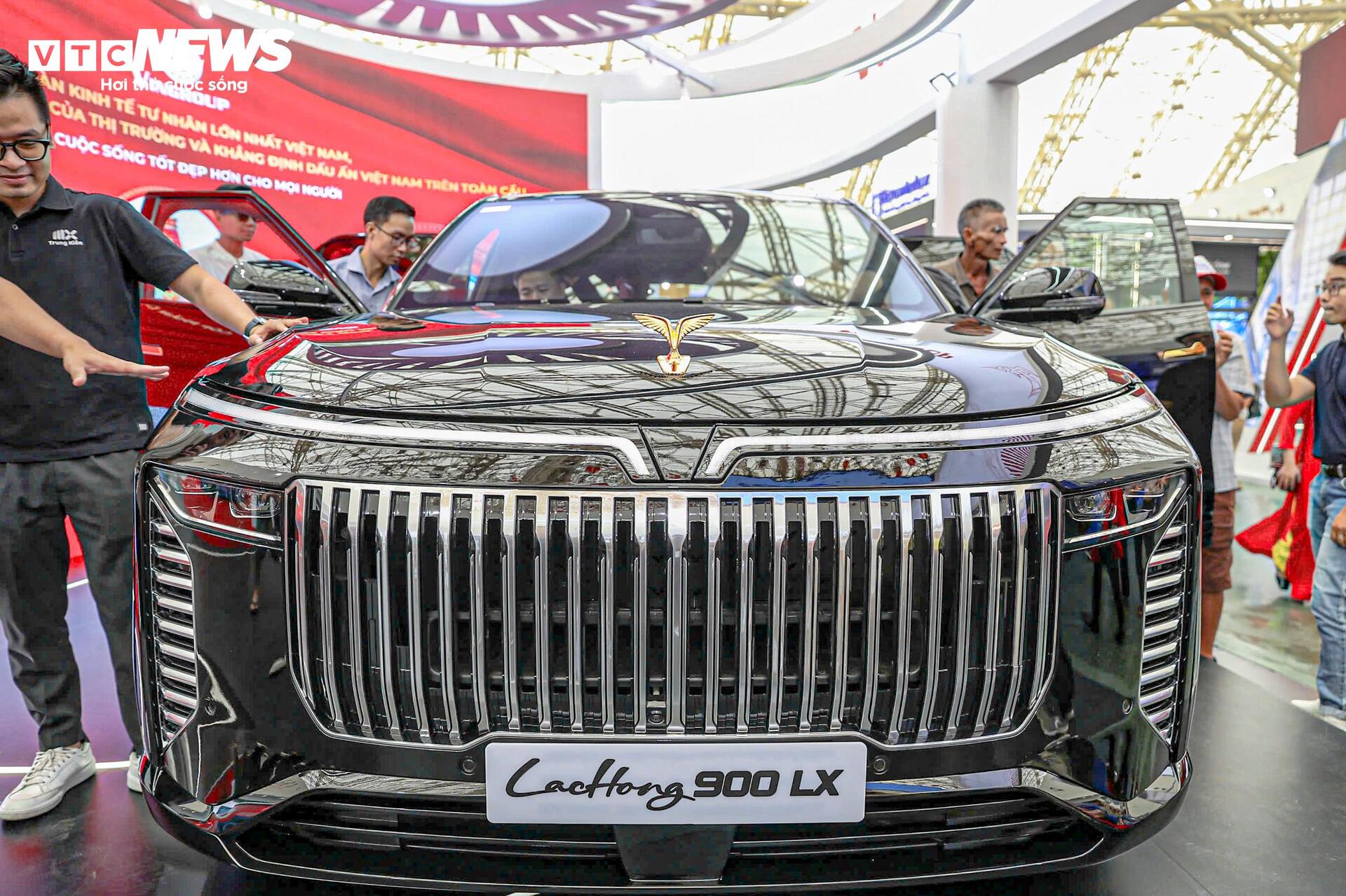 Xe Việt lần đầu đạt chuẩn VPAM VR7, thách thức 440 viên đạn và mìn nổ- Ảnh 6.