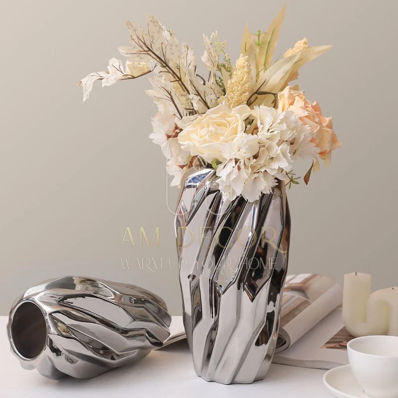 Phương Oanh dùng bình cắm hoa chuẩn "hào môn", càng soi càng đẹp tới từng chi tiết- Ảnh 6.