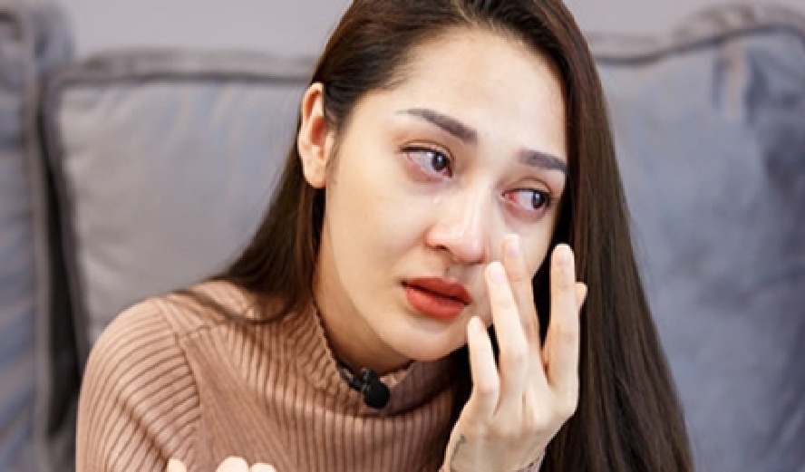 Bảo Anh: "Tôi không phải người sai trước, người ta sai với tôi"- Ảnh 1. Bảo Anh: "Tôi không phải người sai trước, người ta sai với tôi"- Ảnh 1.