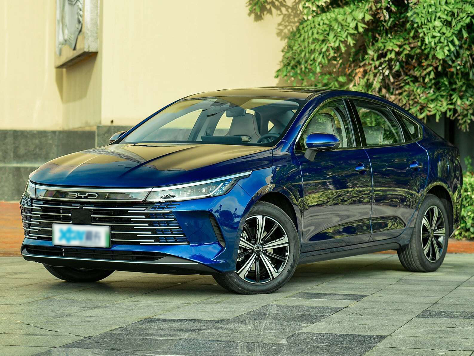 Lộ ảnh BYD 05 tại Việt Nam: Sedan cỡ C dùng động cơ plug-in hybrid, chạy 120km không cần xăng- Ảnh 4. Lộ ảnh BYD 05 tại Việt Nam: Sedan cỡ C dùng động cơ plug-in hybrid, chạy 120km không cần xăng- Ảnh 4.