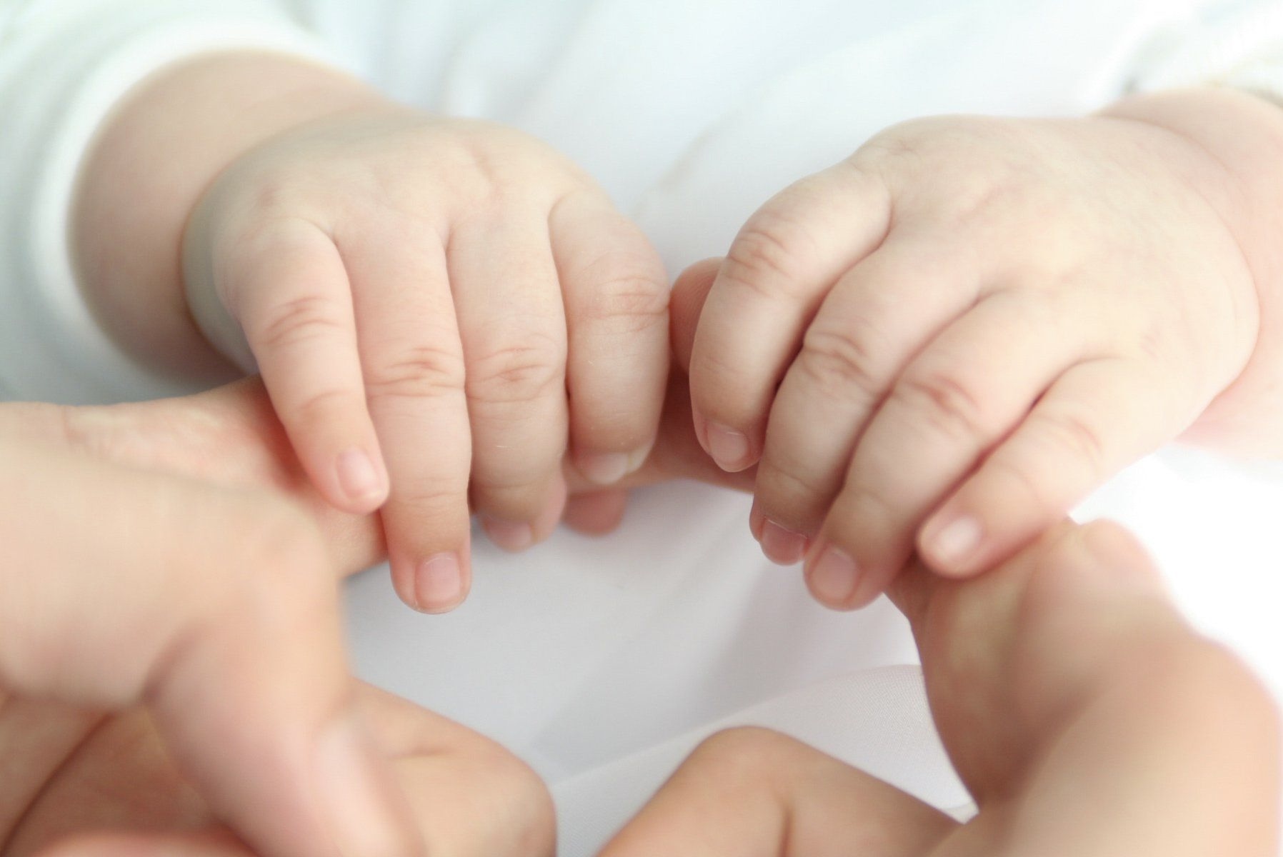 Bàn tay - ‘bộ não thứ hai’ tiết lộ trí thông minh của trẻ: 2 tín hiệu từ bàn tay thể hiện IQ vượt trội, tương lai sáng!- Ảnh 3. Bàn tay - ‘bộ não thứ hai’ tiết lộ trí thông minh của trẻ: 2 tín hiệu từ bàn tay thể hiện IQ vượt trội, tương lai sáng!- Ảnh 3.
