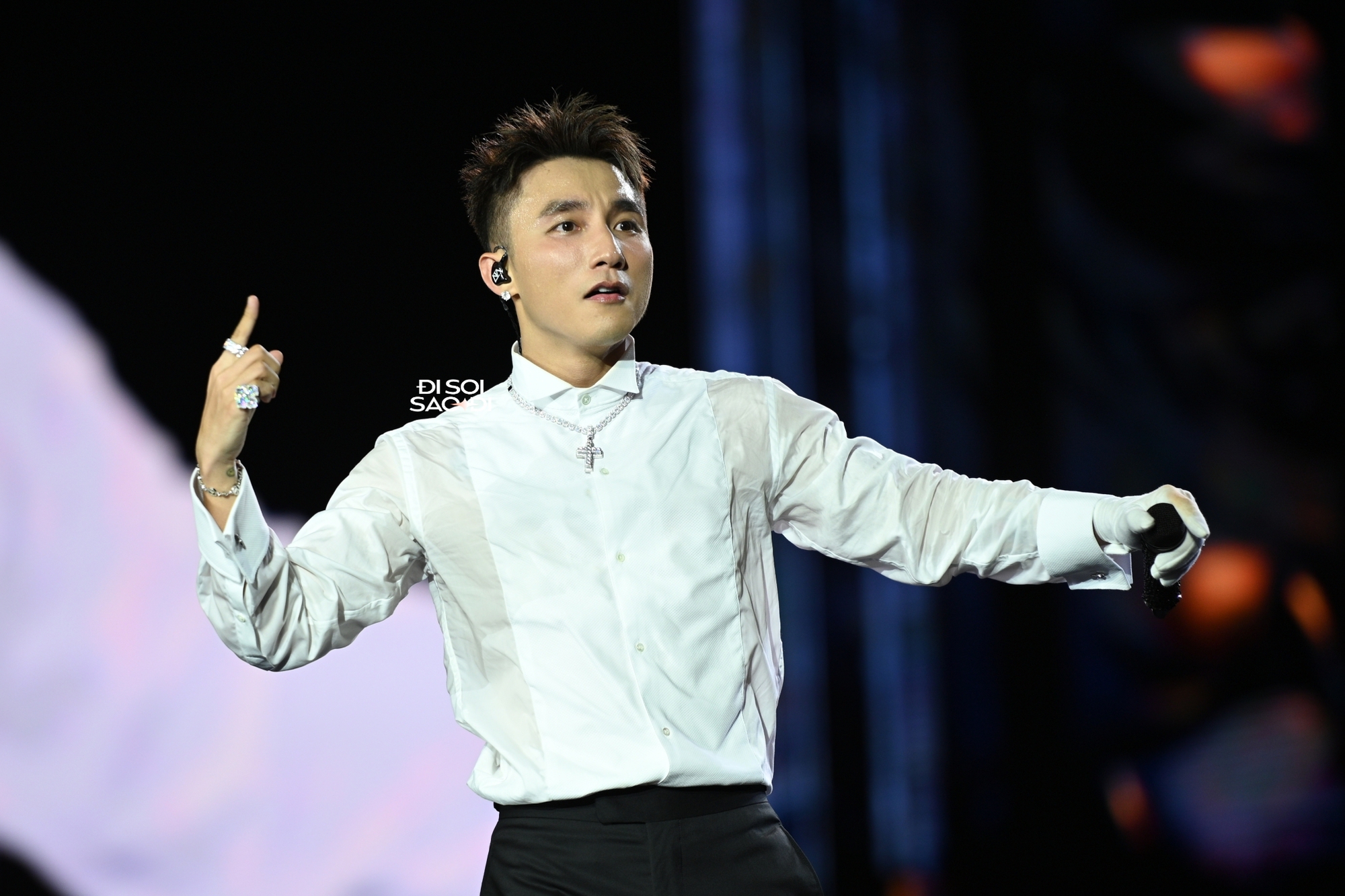 Sơn Tùng M-TP hét lên cho cả triệu người nghe: Flop quá thì ghi tên anh vào!- Ảnh 10.