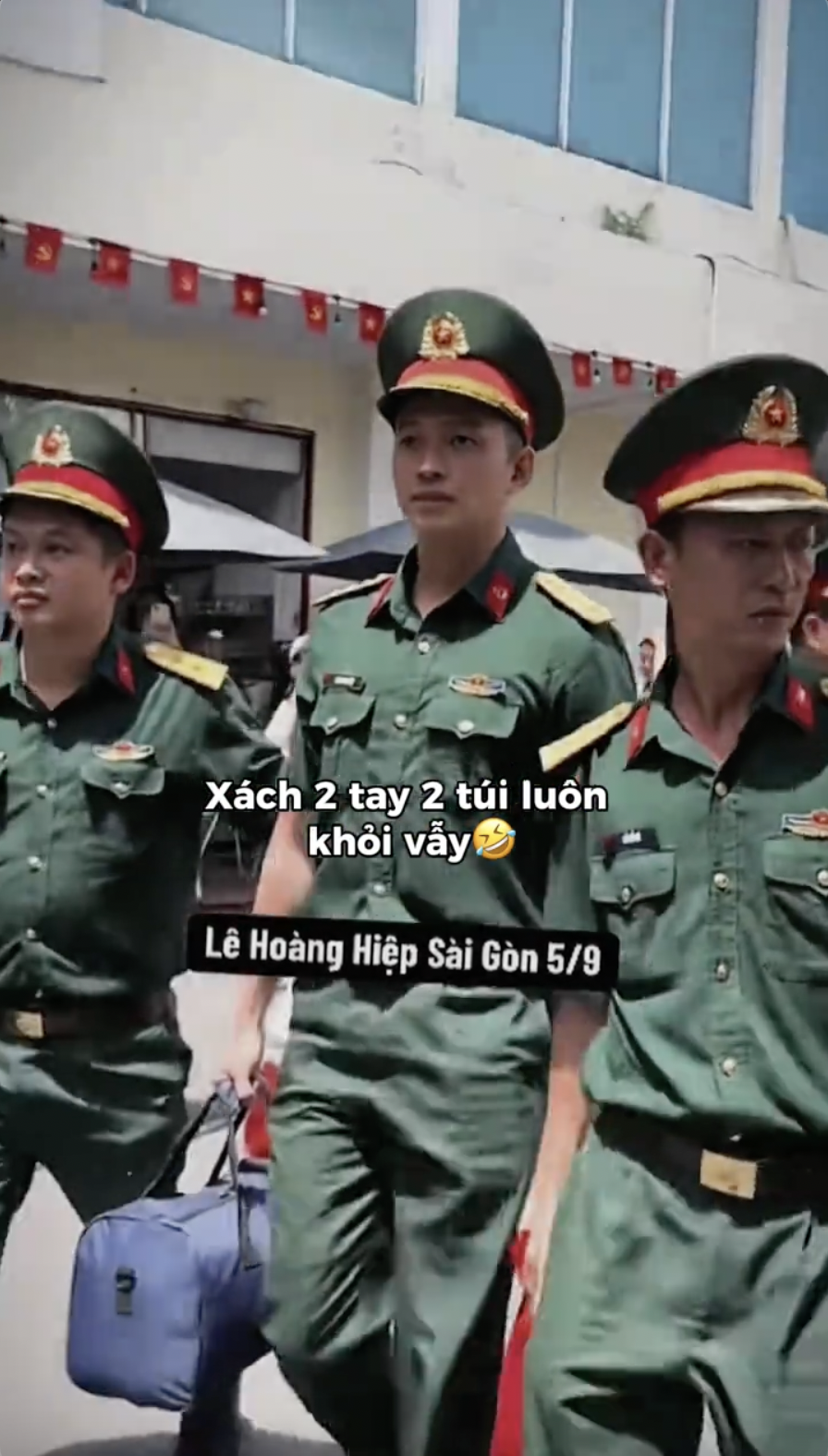 “Chiến thuật không vẫy tay, không vuốt tóc” của Lê Hoàng Hiệp- Ảnh 1. “Chiến thuật không vẫy tay, không vuốt tóc” của Lê Hoàng Hiệp- Ảnh 1.