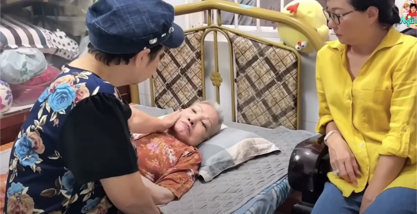 Tình trạng sức khỏe ‘quái kiệt cải lương' Hồng Nga- Ảnh 1. Tình trạng sức khỏe ‘quái kiệt cải lương' Hồng Nga- Ảnh 1.