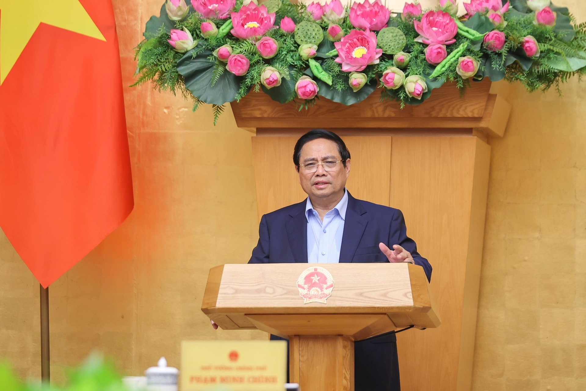 Việt Nam sắp lập kỷ lục mới với hàng trăm tỷ USD chảy về, Thủ tướng nhắc 1 mục tiêu “khó mấy cũng phải làm”- Ảnh 4. Việt Nam sắp lập kỷ lục mới với hàng trăm tỷ USD chảy về, Thủ tướng nhắc 1 mục tiêu “khó mấy cũng phải làm”- Ảnh 4.