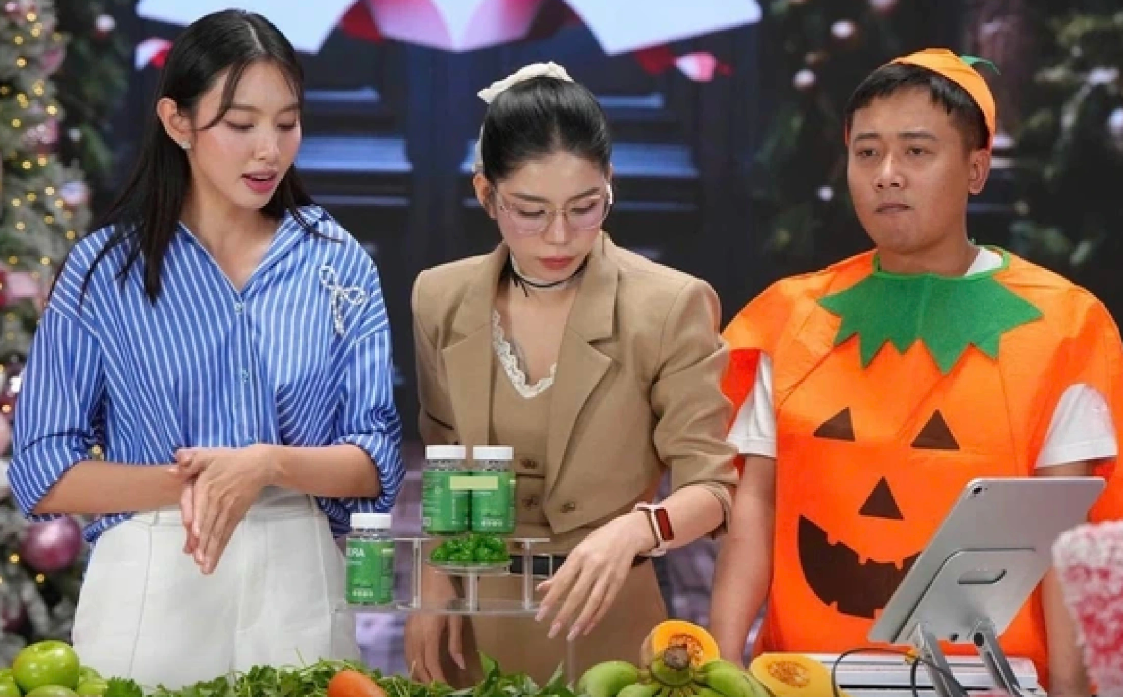 Ý tưởng sản xuất hàng giả "1 viên kẹo Kera bằng 1 đĩa rau luộc" ra đời thế nào?- Ảnh 3. Ý tưởng sản xuất hàng giả "1 viên kẹo Kera bằng 1 đĩa rau luộc" ra đời thế nào?- Ảnh 3.