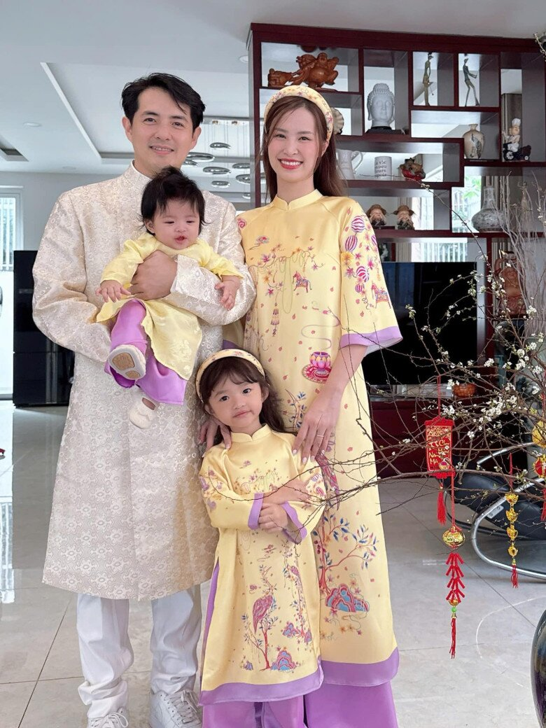 "Trưởng công chúa" Winnie - ái nữ thừa kế tập đoàn: Xinh xắn, học giỏi, hát hay, chơi thể thao đỉnh... thì ra tiểu thuyết không lừa chúng ta- Ảnh 18. "Trưởng công chúa" Winnie - ái nữ thừa kế tập đoàn: Xinh xắn, học giỏi, hát hay, chơi thể thao đỉnh... thì ra tiểu thuyết không lừa chúng ta- Ảnh 18.