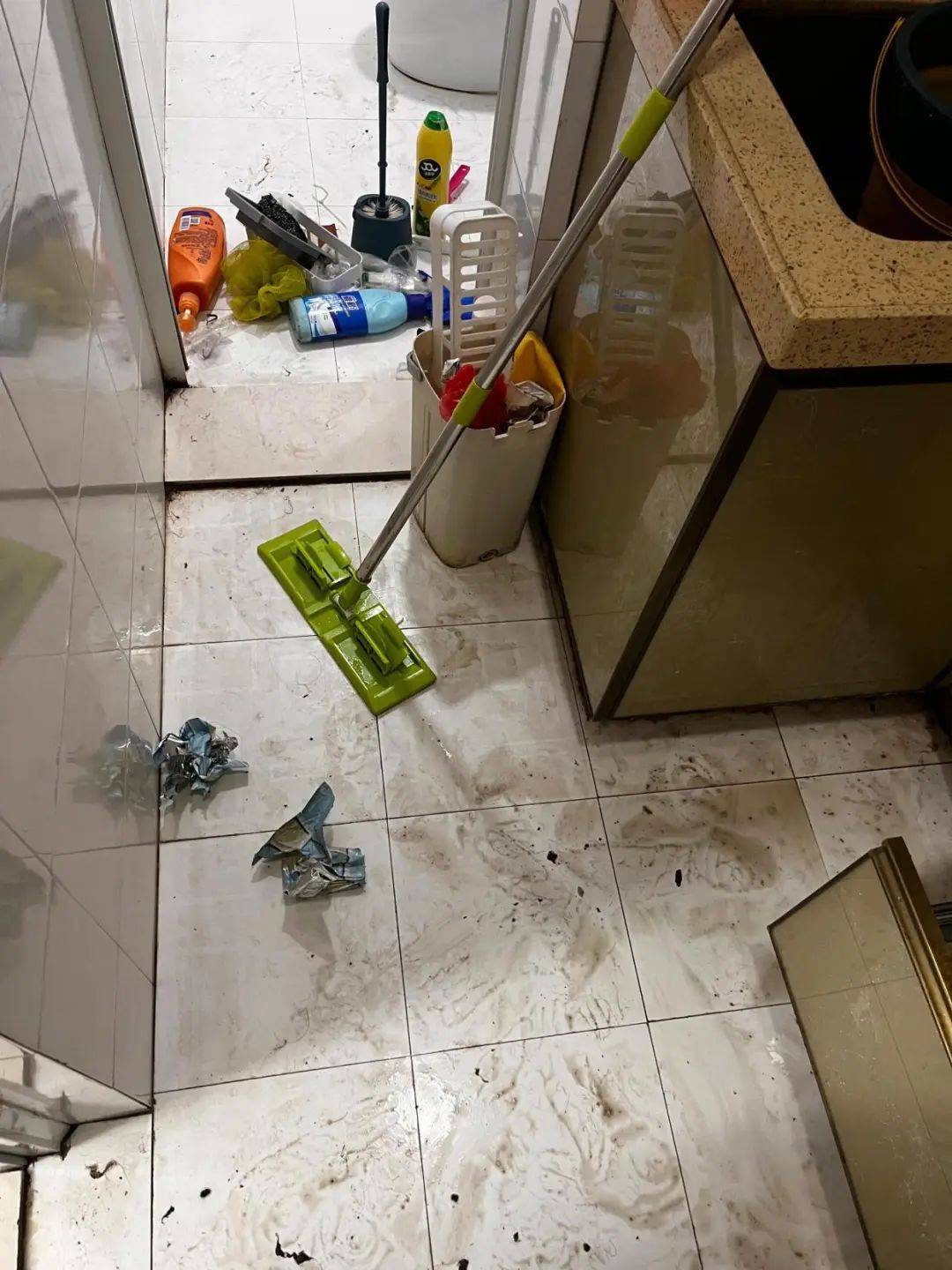 Chung cư hay nhà phố đều cần nhớ: 4 góc nhà “tụ khí xấu” phải dọn ngay để không hao tài tán lộc- Ảnh 1. Chung cư hay nhà phố đều cần nhớ: 4 góc nhà “tụ khí xấu” phải dọn ngay để không hao tài tán lộc- Ảnh 1.