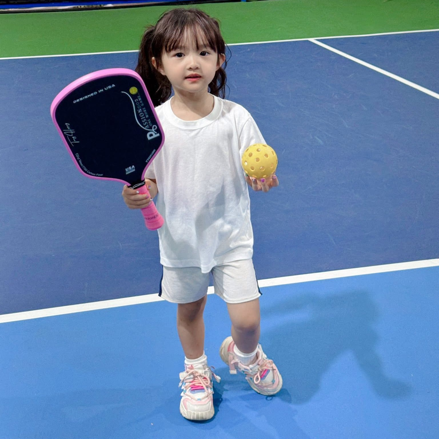 "Trưởng công chúa" Winnie - ái nữ thừa kế tập đoàn: Xinh xắn, học giỏi, hát hay, chơi thể thao đỉnh... thì ra tiểu thuyết không lừa chúng ta- Ảnh 11. "Trưởng công chúa" Winnie - ái nữ thừa kế tập đoàn: Xinh xắn, học giỏi, hát hay, chơi thể thao đỉnh... thì ra tiểu thuyết không lừa chúng ta- Ảnh 11.