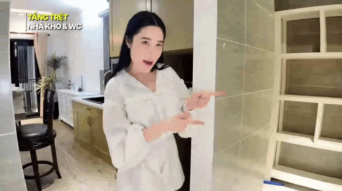 Nữ đại gia bán đất ở Bình Dương khoe 2 căn nhà mới tậu, giàu đến mức flex cả đời cũng được!- Ảnh 6. Nữ đại gia bán đất ở Bình Dương khoe 2 căn nhà mới tậu, giàu đến mức flex cả đời cũng được!- Ảnh 6.