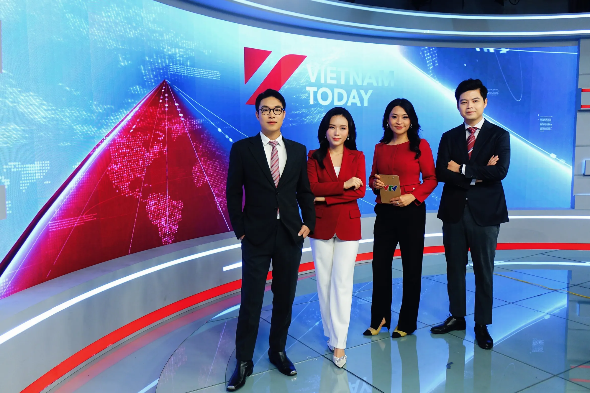 MC sinh năm 1996 gây sốt bởi màn phát âm tiếng Anh trên Vietnam Today: IELTS 9.0 thì cũng cũng ha!- Ảnh 5.