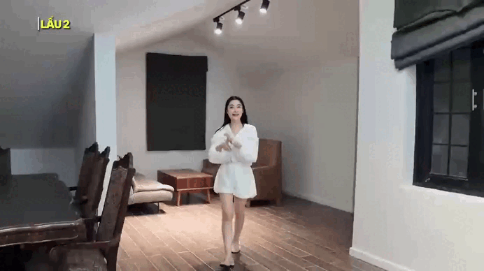 Nữ đại gia bán đất ở Bình Dương khoe 2 căn nhà mới tậu, giàu đến mức flex cả đời cũng được!- Ảnh 9. Nữ đại gia bán đất ở Bình Dương khoe 2 căn nhà mới tậu, giàu đến mức flex cả đời cũng được!- Ảnh 9.
