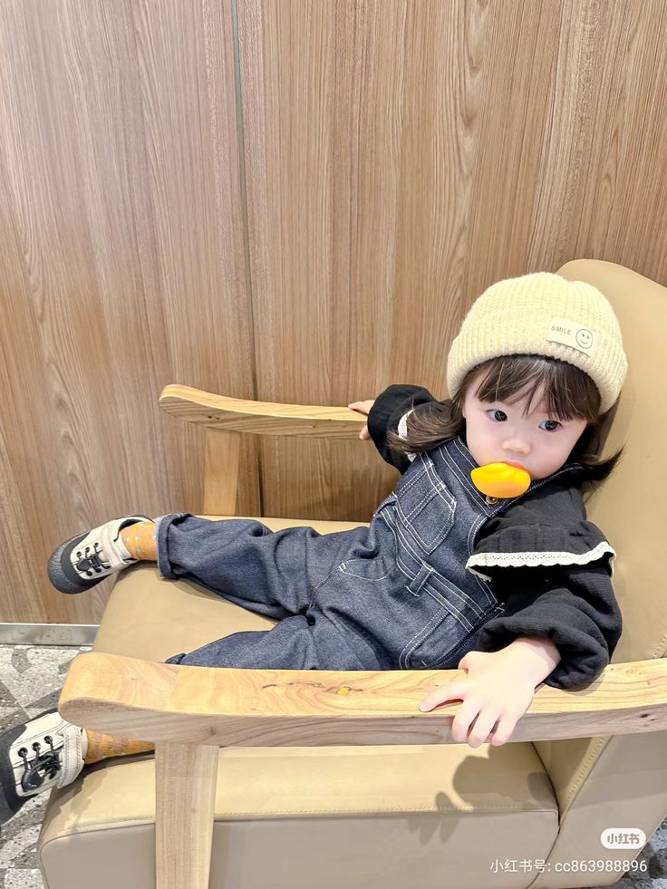 Dấu hiệu của 1 em bé có năng khiếu học giỏi các môn ngôn ngữ, ngoại ngữ- Ảnh 3.