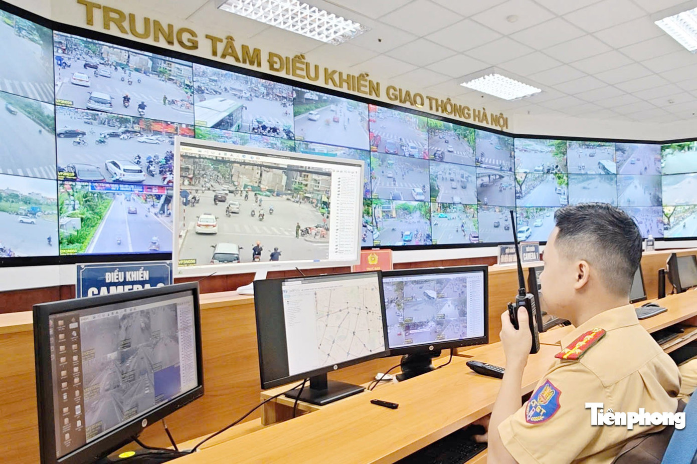 Hàng loạt xe máy bị 'phạt nguội' qua camera trong tháng 8- Ảnh 1. Hàng loạt xe máy bị 'phạt nguội' qua camera trong tháng 8- Ảnh 1.