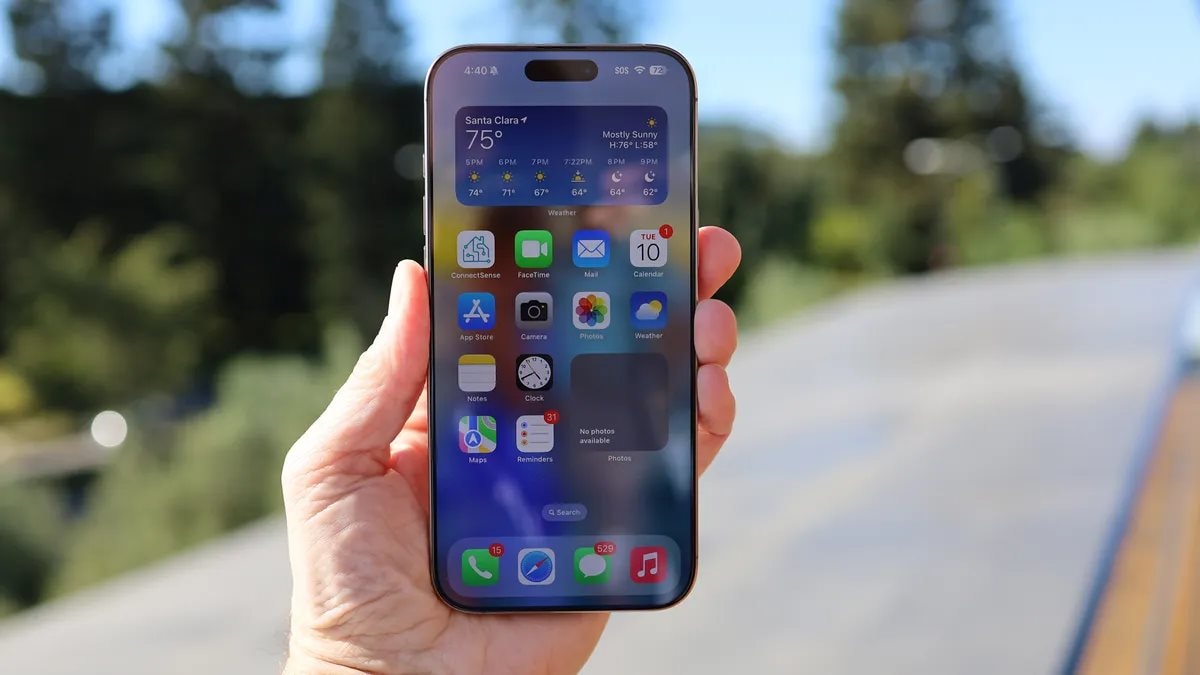 Bị chê dai dẳng suốt nhiều năm, cuối cùng iPhone 17 đã có tính năng mà đến "điện thoại giá 3 triệu" còn có- Ảnh 1. Bị chê dai dẳng suốt nhiều năm, cuối cùng iPhone 17 đã có tính năng mà đến "điện thoại giá 3 triệu" còn có- Ảnh 1.