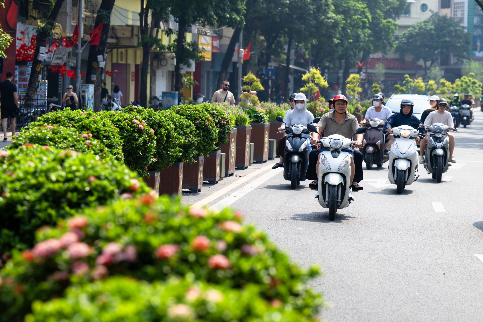 Không còn Hàm Cá Mập, đây là diện mạo mới của Quảng trường Đông Kinh Nghĩa Thục!- Ảnh 7. Không còn Hàm Cá Mập, đây là diện mạo mới của Quảng trường Đông Kinh Nghĩa Thục!- Ảnh 7.