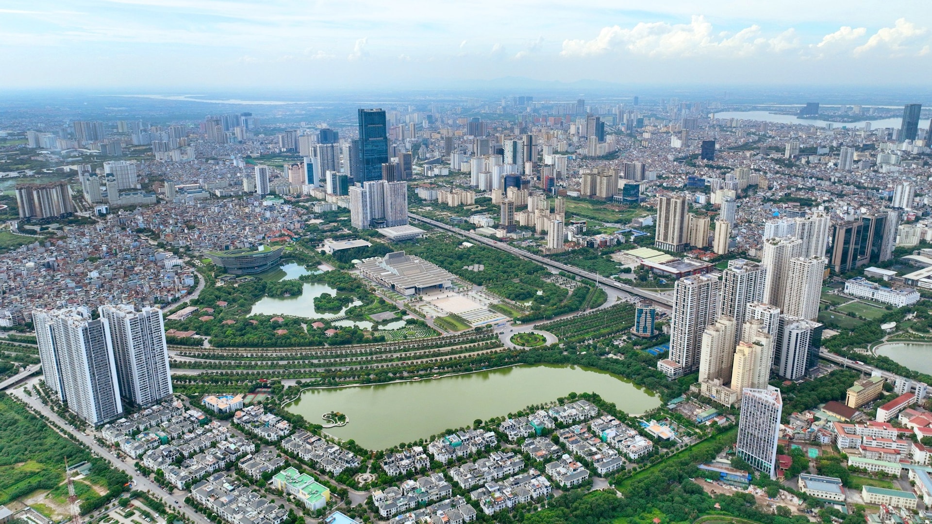 Hà Nội ban hành kế hoạch hành động phát triển đô thị thông minh- Ảnh 1. Hà Nội ban hành kế hoạch hành động phát triển đô thị thông minh- Ảnh 1.