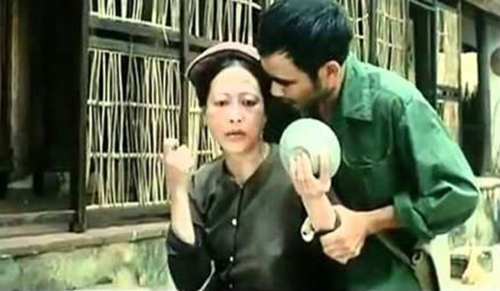Diễn viên 'Bến không chồng' sau 24 năm: Người đóng phim 552 tỷ, người ở ẩn- Ảnh 9. Diễn viên 'Bến không chồng' sau 24 năm: Người đóng phim 552 tỷ, người ở ẩn- Ảnh 9.