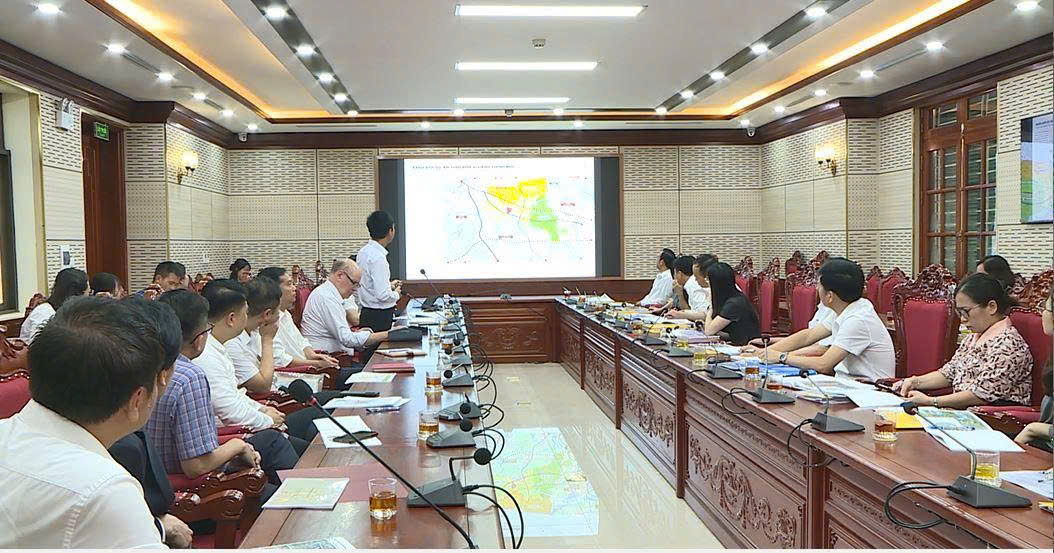 Tập đoàn T&T của Bầu Hiển bất ngờ đến một xã ngoại thành Hà Nội, cách trung tâm 30 km để khảo sát đầu tư 2 dự án “khủng”- Ảnh 1. Tập đoàn T&T của Bầu Hiển bất ngờ đến một xã ngoại thành Hà Nội, cách trung tâm 30 km để khảo sát đầu tư 2 dự án “khủng”- Ảnh 1.