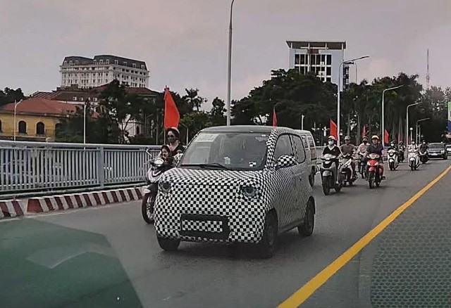 Không chỉ Minio Green, xe mới tinh khác của VinFast cũng đã chạy thử nghiệm: Xuất xưởng ngay tháng này- Ảnh 5. Không chỉ Minio Green, xe mới tinh khác của VinFast cũng đã chạy thử nghiệm: Xuất xưởng ngay tháng này- Ảnh 5.