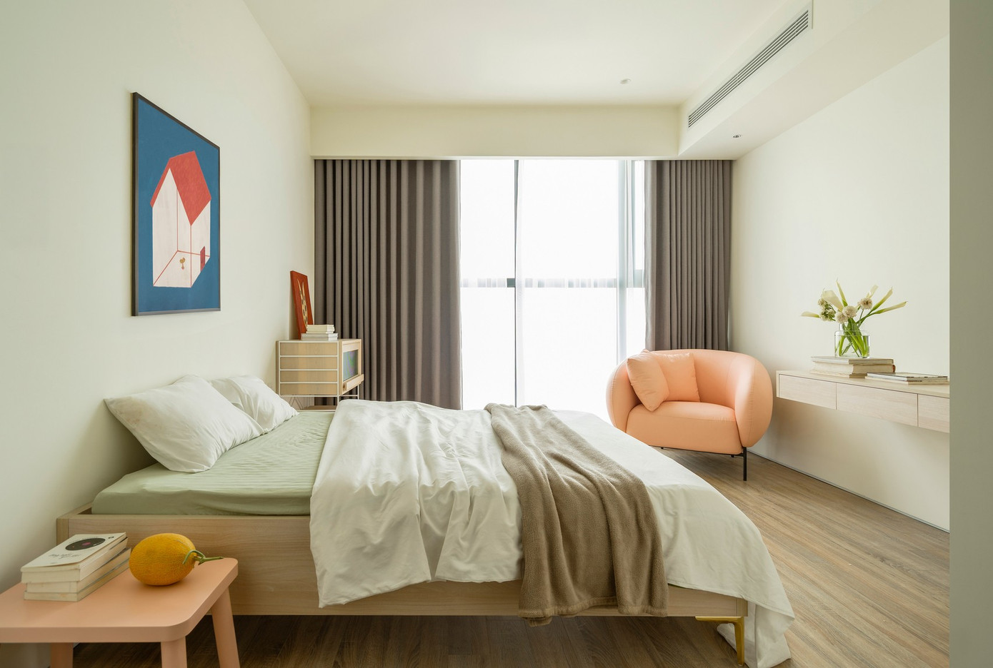 Thiết kế căn hộ 144m2 với gam màu tươi sáng khởi tạo năng lượng tích cực cho gia chủ- Ảnh 14. Thiết kế căn hộ 144m2 với gam màu tươi sáng khởi tạo năng lượng tích cực cho gia chủ- Ảnh 14.