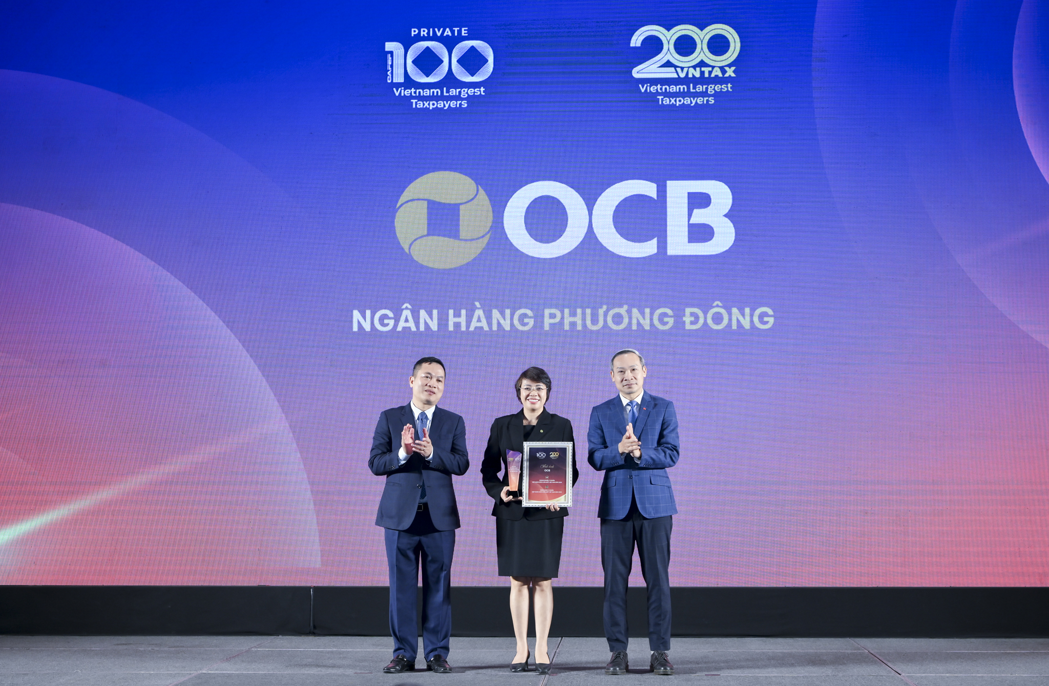Đóng góp hàng nghìn tỷ đồng, nhiều ngân hàng được vinh danh trong nhóm doanh nghiệp nộp ngân sách lớn nhất Việt Nam- Ảnh 9. Đóng góp hàng nghìn tỷ đồng, nhiều ngân hàng được vinh danh trong nhóm doanh nghiệp nộp ngân sách lớn nhất Việt Nam- Ảnh 9.