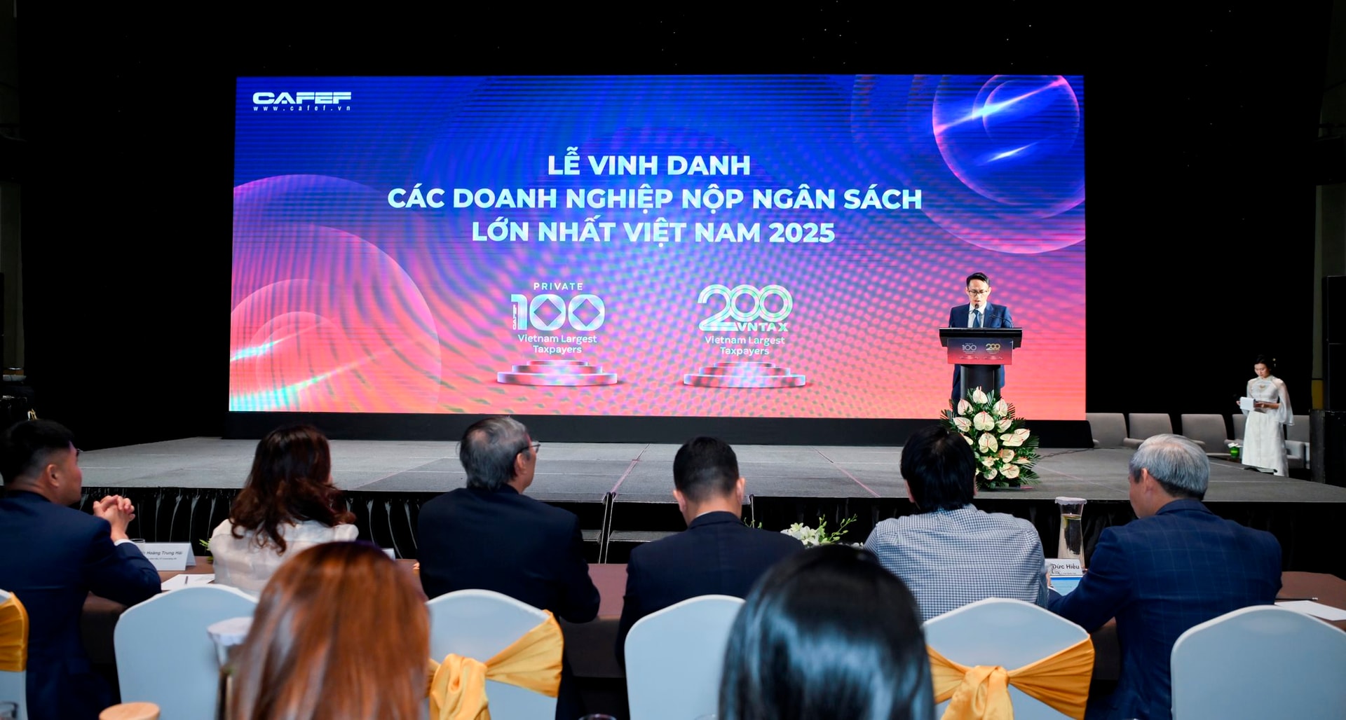 TS. Nguyễn Văn Phụng: 'Nhiều DN nộp thuế 1.000 tỷ, 10.000 tỷ, thậm chí 20.000 tỷ đồng nhưng tôi lại trân trọng những DN đóng 100 tỷ'- Ảnh 4.