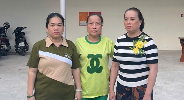 Tạm giữ hình sự Phan Thị Thúy và 2 người phụ nữ khác- Ảnh 1. Tạm giữ hình sự Phan Thị Thúy và 2 người phụ nữ khác- Ảnh 1.