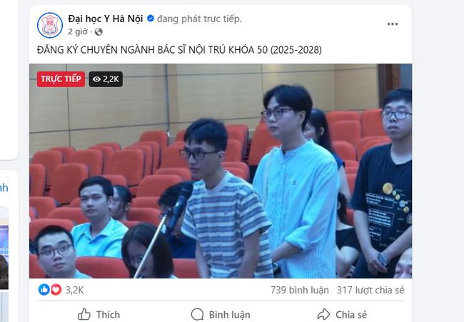 Hàng nghìn người vào xem buổi phát trực tiếp của trường ĐH TOP 1 Việt Nam: Chào mừng đến với "cuộc chơi" của những bộ não siêu giỏi!- Ảnh 2. Hàng nghìn người vào xem buổi phát trực tiếp của trường ĐH TOP 1 Việt Nam: Chào mừng đến với "cuộc chơi" của những bộ não siêu giỏi!- Ảnh 2.
