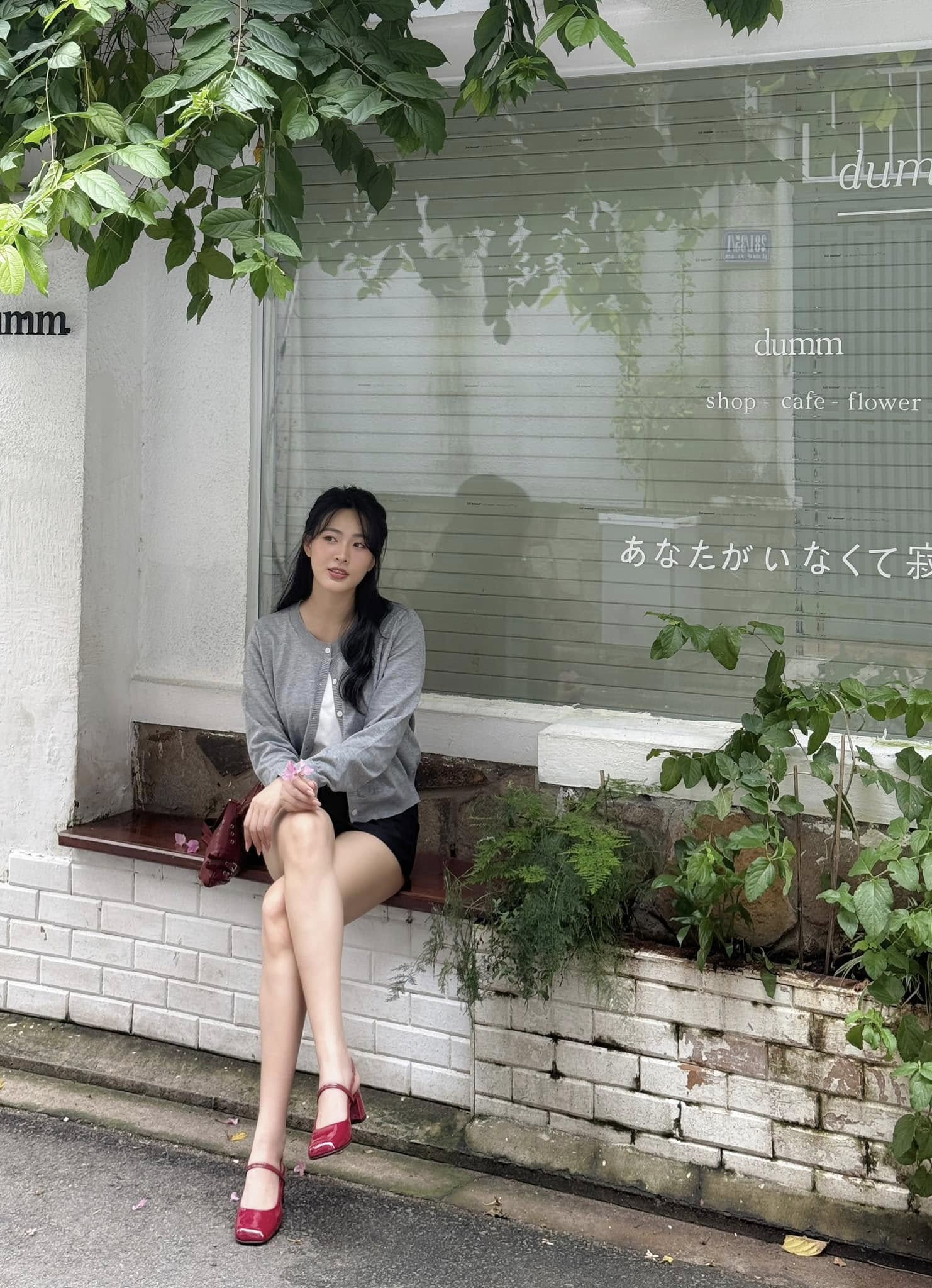 Nữ diễn viên Việt có style mùa đông đẹp mê mẩn, dù phối đồ rất đơn giản- Ảnh 9. Nữ diễn viên Việt có style mùa đông đẹp mê mẩn, dù phối đồ rất đơn giản- Ảnh 9.