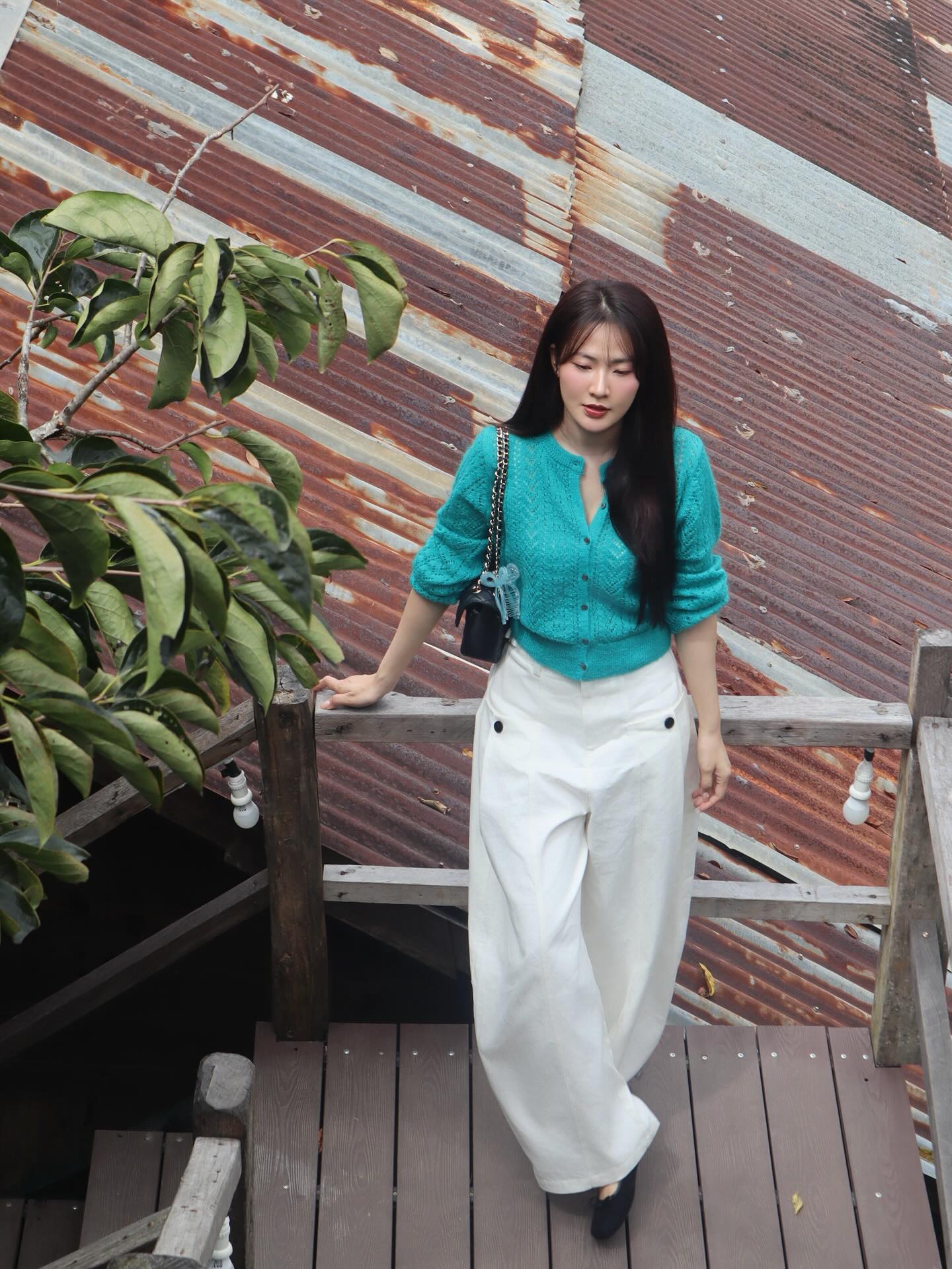 Nữ diễn viên Việt có style mùa đông đẹp mê mẩn, dù phối đồ rất đơn giản- Ảnh 8. Nữ diễn viên Việt có style mùa đông đẹp mê mẩn, dù phối đồ rất đơn giản- Ảnh 8.