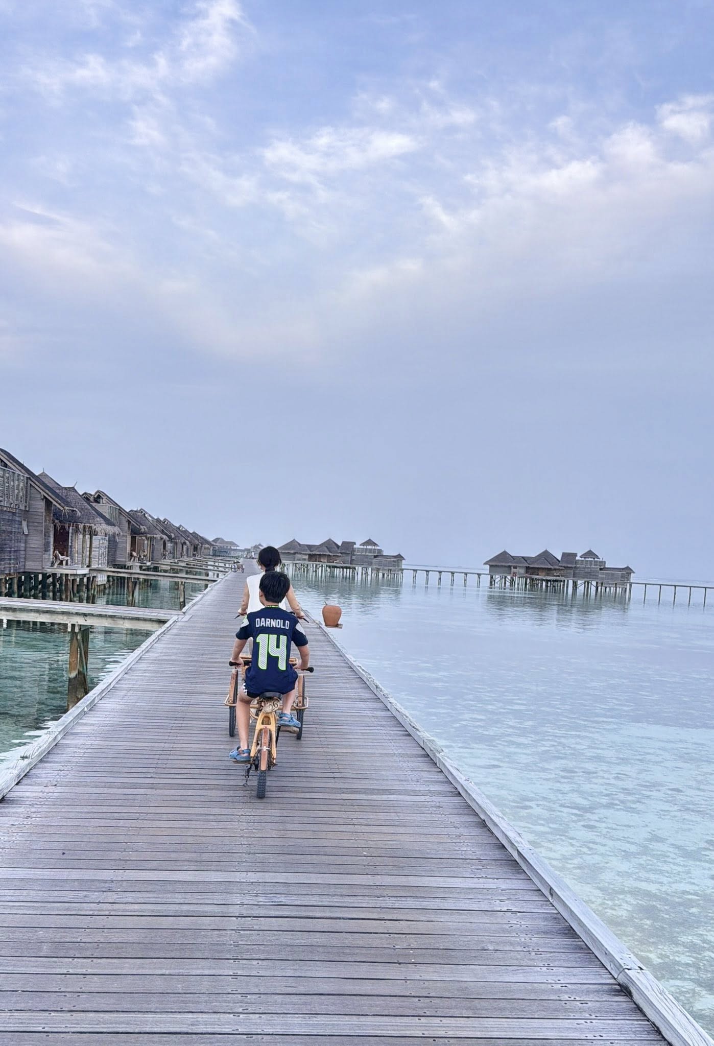 Đón năm mới kiểu phú bà triệu đô: Đi Maldives tận hưởng bình yên bên gia đình vì sợ nhất 1 điều ở con trai- Ảnh 2.