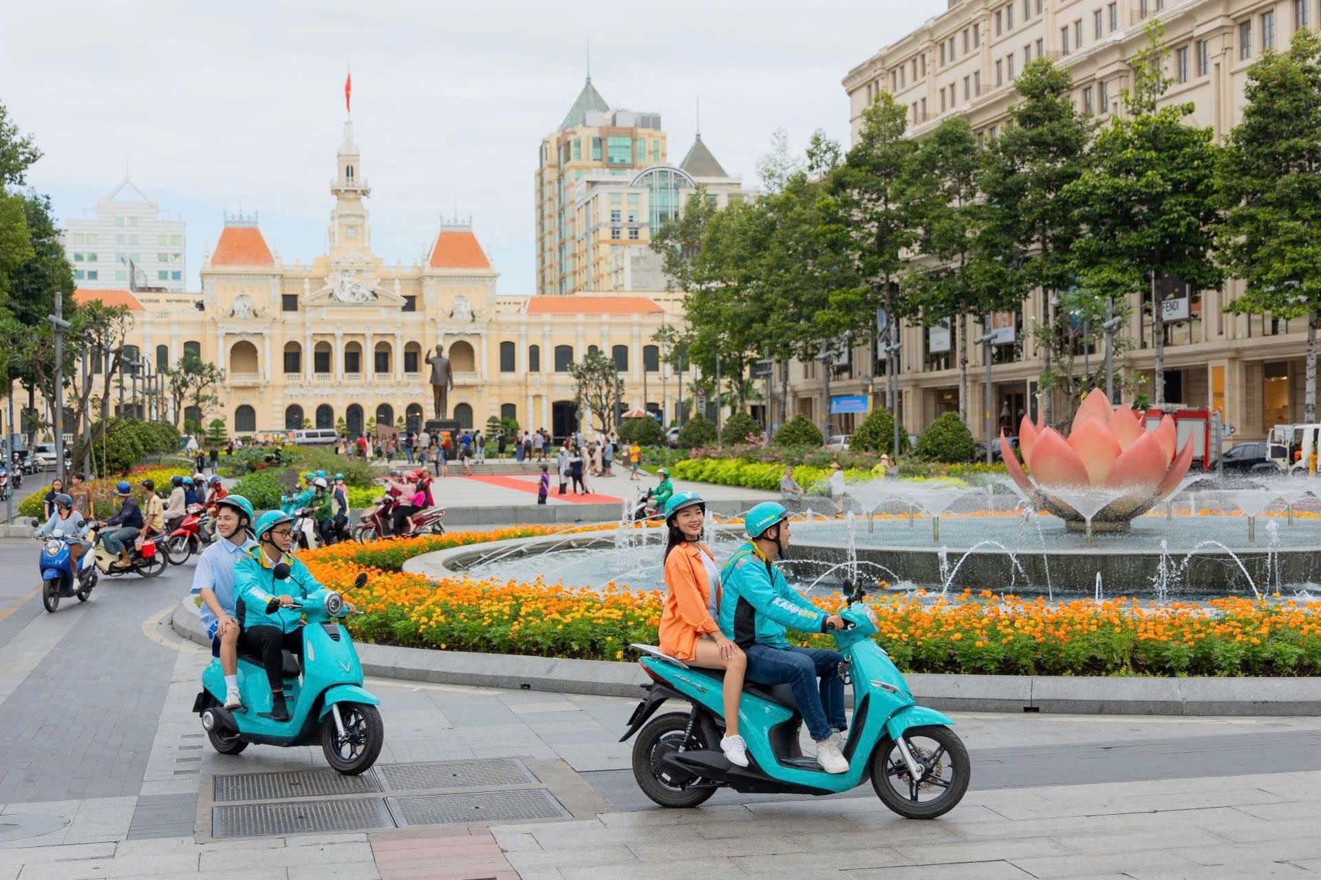 Tin vui đầu năm cho bác tài xe ôm công nghệ mua xe máy điện VinFast: Chú ý!- Ảnh 1.