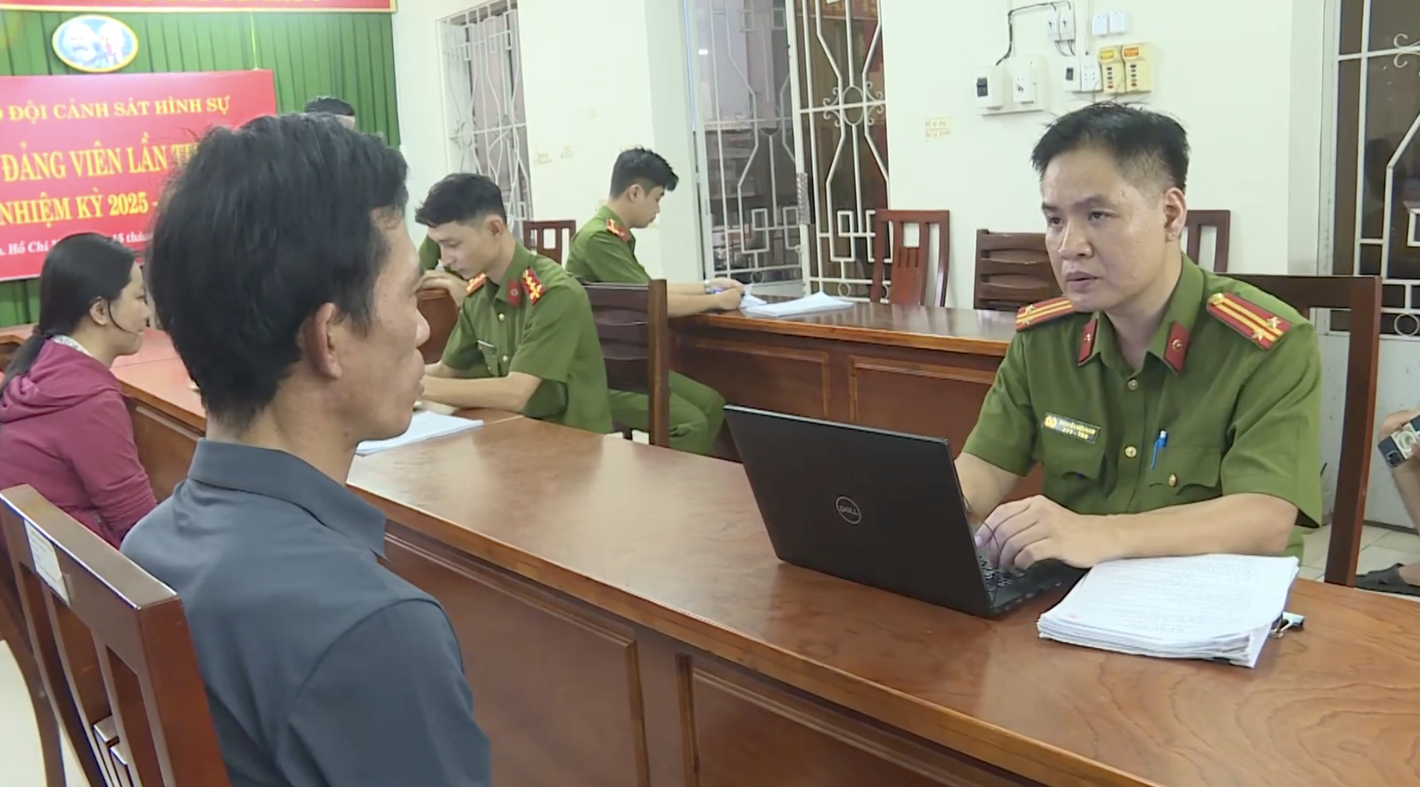 Ớn lạnh đường dây kinh doanh trên sự tuyệt vọng của "hiệp sĩ" Nguyễn Thanh Hải - Ảnh 1.