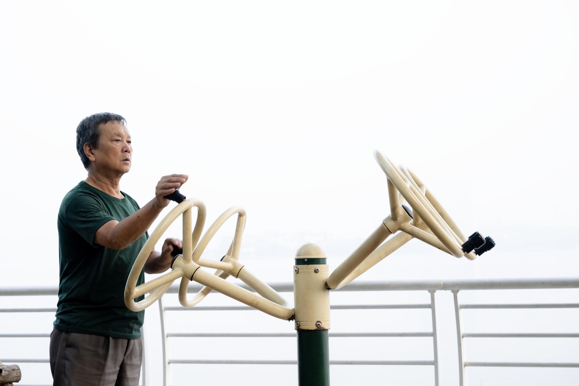 Ảnh, clip: Hà Nội thật lạ trong sáng đầu năm 2026- Ảnh 10.