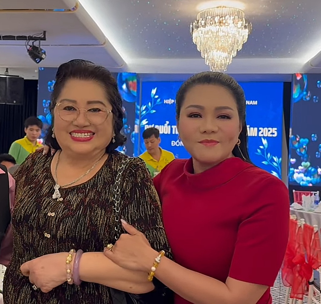 Nữ đại gia quyền lực khiến 1 NSƯT dù bận đi show vẫn phải tới dự tiệc- Ảnh 1.