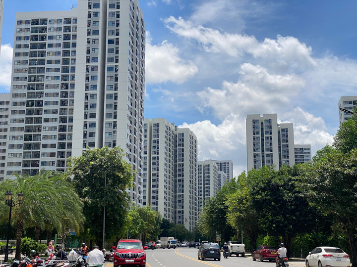 Nhìn lại bức tranh bất động sản TP.HCM năm 2025- Ảnh 2.