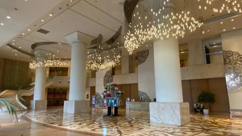 Cận cảnh khu dân cư lớn nhất thế giới, ai nhìn cũng phải thốt lên 2 chữ: Tiền đình!- Ảnh 4.