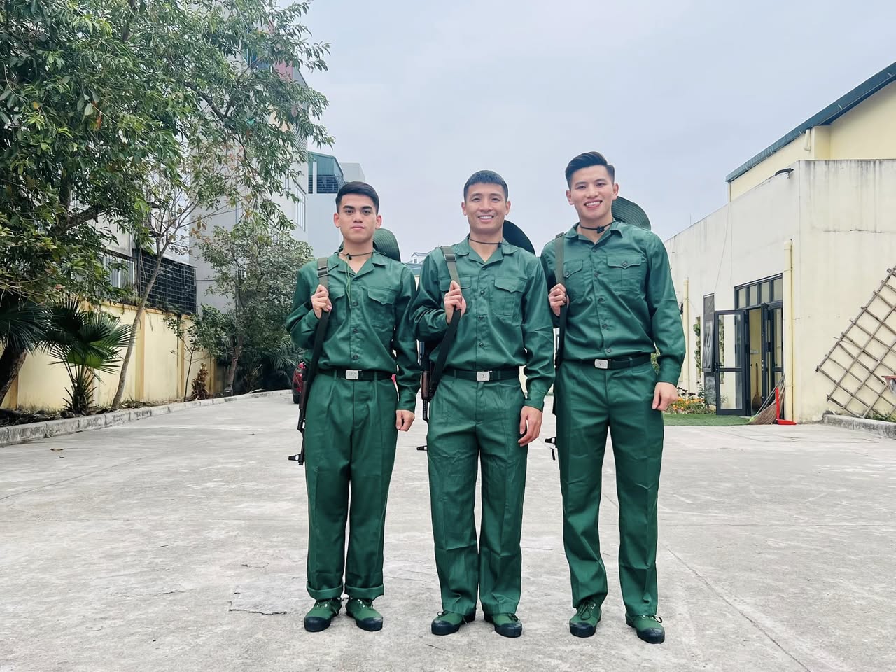 Profile đội trưởng U23 Việt Nam gây sốt U23 châu Á: Vào sân ghi bàn lạnh lùng, ngoài đời là "học sinh giỏi" có tiếng - Ảnh 9.