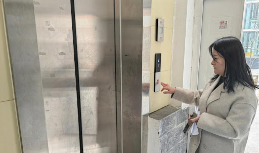 Tôi chọn tầng đẹp nhất dự án vì nghĩ là đỉnh cao: Ba năm sau, tôi chỉ muốn được xuống thấp càng nhanh càng tốt- Ảnh 2. Tôi chọn tầng đẹp nhất dự án vì nghĩ là đỉnh cao: Ba năm sau, tôi chỉ muốn được xuống thấp càng nhanh càng tốt- Ảnh 2.