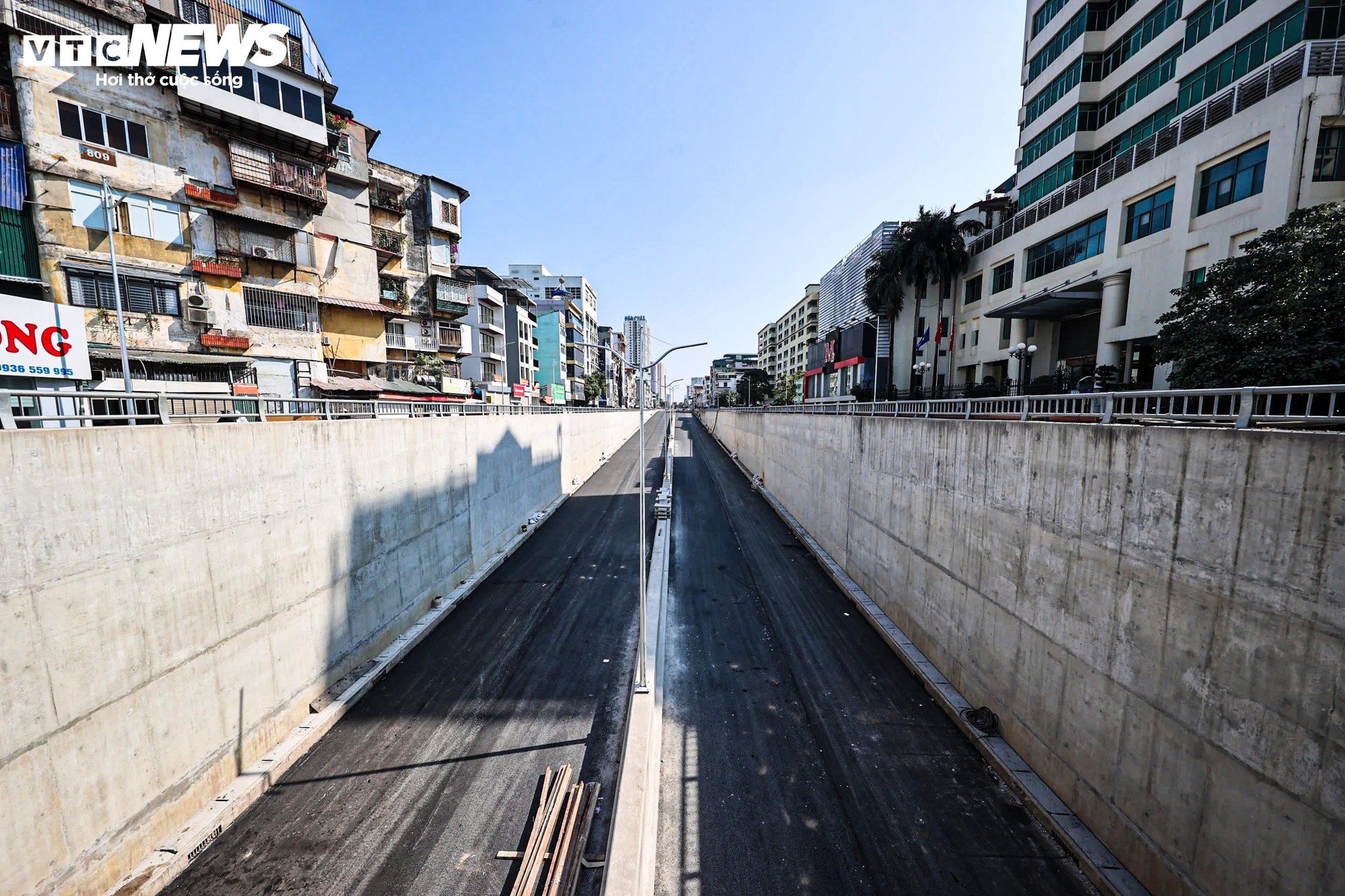 Cận cảnh hầm chui gần 800 tỷ đồng ở Hà Nội trước ngày về đích- Ảnh 3.