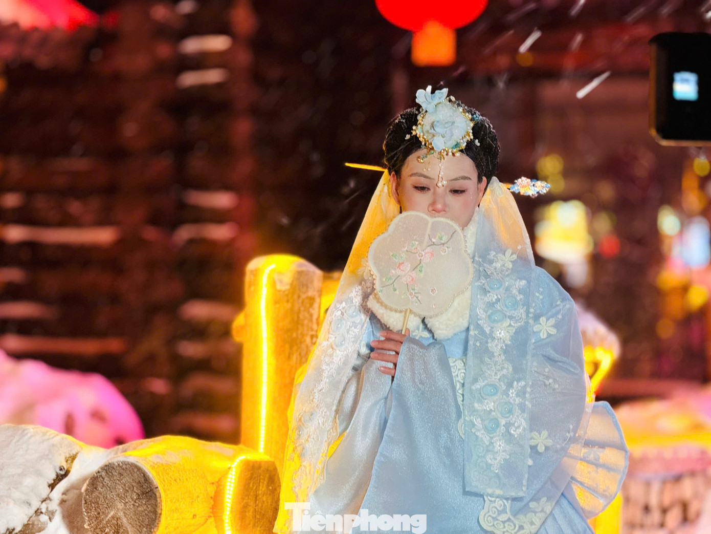 Vỡ òa cảnh siêu thực ngôi làng ở Hắc Long Giang, khách đến chỉ biết trầm trồ- Ảnh 14.